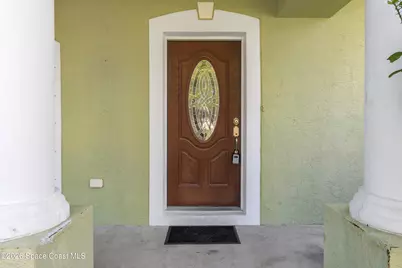 8085 100th Court, Vero Beach, FL 32967 - Photo 4