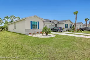 2066 Cerulean Dr NW, Palm Bay, FL 32907 - Photo 6