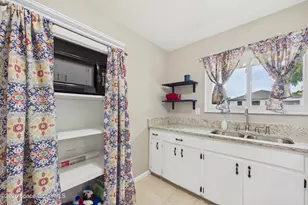 467 Grenadier Ave NW, Palm Bay, FL 32907 - Photo 16