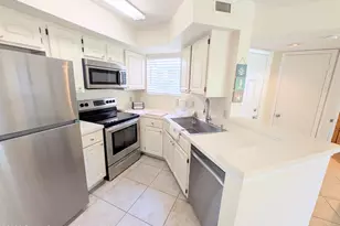 1800 Charlesmont Dr, Indialantic, FL 32903 - Photo 8