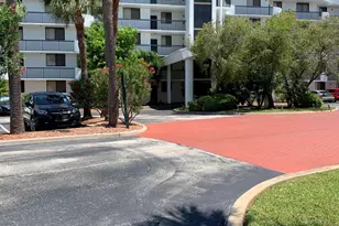 300 Columbia Dr, Cape Canaveral, NC 32920 - Photo 2