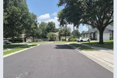 408 Country View Circle, Deland, FL 32720 - Photo 4