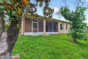 903 Del Mar Cir, West Melbourne, FL 32904 - Photo 8