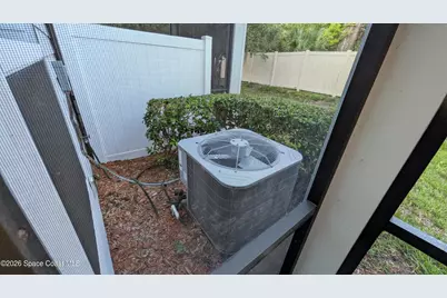 1685 Pottsburg Point Drive, Jacksonville, FL 32207 - Photo 6