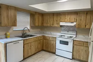 2264 W New Haven Ave, West Melbourne, FL 32904 - Photo 22