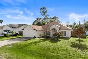 781 Dinner St NE, Palm Bay, FL 32907 - Photo 2