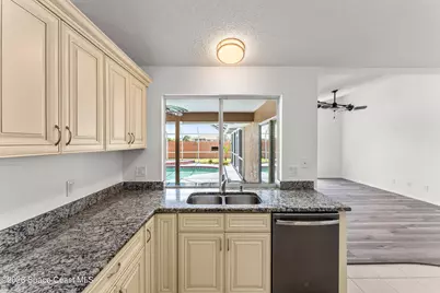 3657 Whisperwood Circle, Melbourne, FL 32901 - Photo 16