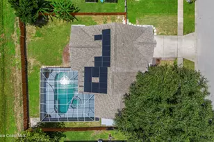3657 Whisperwood Cir, Melbourne, FL 32901 - Photo 2
