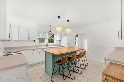 1724 Angel Avenue, Merritt Island, FL 32952 - Photo 2