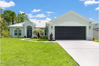 426 Oakleaf Street SW, Palm Bay, FL 32908 - Photo 1