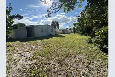 4396 Thistleberry Drive, Melbourne, FL 32935 - Photo 16