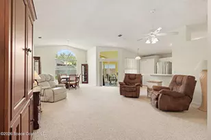 2428 Coral Ridge Cir, Melbourne, FL 32935 - Photo 4