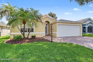 2428 Coral Ridge Cir, Melbourne, FL 32935 - Photo 2