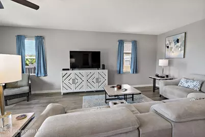 2709 Granville Manor SW, Vero Beach, FL 32968 - Photo 14