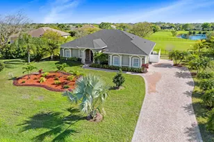 4268 Gardenwood Cir, Grant-Valkaria, FL 32949 - Photo 2