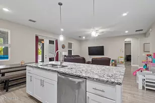 1835 Eugenia Ct NW, Palm Bay, FL 32907 - Photo 12