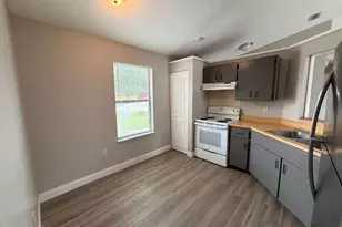 1395 Cox Ave NW, Palm Bay, FL 32907 - Photo 8