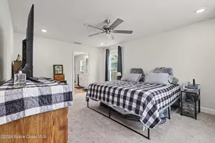 556 Trumpet St SW, Palm Bay, FL 32908 - Photo 6