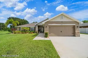 863 Bayharbor Ave SE, Palm Bay, FL 32909 - Photo 1