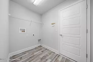 863 Bayharbor Ave SE, Palm Bay, FL 32909 - Photo 8