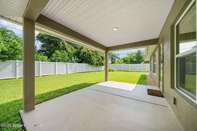863 Bayharbor Avenue SE, Palm Bay, FL 32909 - Photo 12