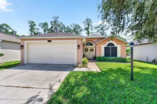 1716 Vista Lake Cir, Melbourne, FL 32904 - Photo 2