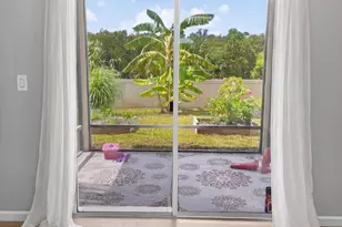 347 Moray Dr SW, Palm Bay, FL 32908 - Photo 6