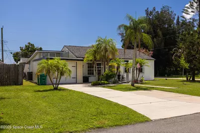 1811 S Park Avenue, Melbourne, FL 32901 - Photo 1