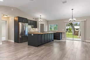 436 Trier Rd NW, Palm Bay, FL 32907 - Photo 2