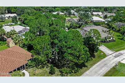 493 Seagrass Avenue, Sebastian, FL 32958 - Photo 1