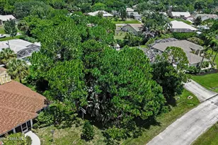 493 Seagrass Ave, Sebastian, FL 32958 - Photo 1