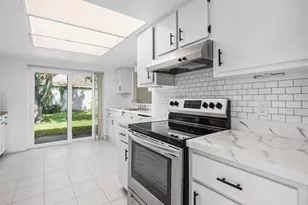 1644 Parakeet Ct, Melbourne, FL 32935 - Photo 4