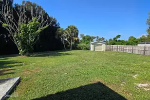 940 Bacon Cir NE, Palm Bay, FL 32905 - Photo 18