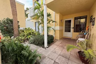 340 Lofts Dr, Melbourne, FL 32940 - Photo 2