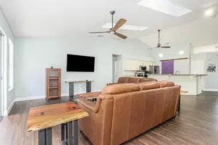 3390 Areca Palm Ave, Melbourne, FL 32901 - Photo 10