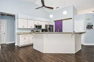 3390 Areca Palm Ave, Melbourne, FL 32901 - Photo 8