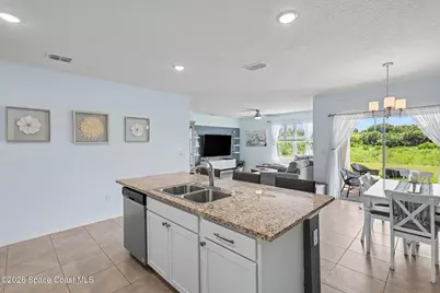 1121 McFarland Drive, West Melbourne, FL 32904 - Photo 6