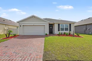 1121 McFarland Dr, West Melbourne, FL 32904 - Photo 2