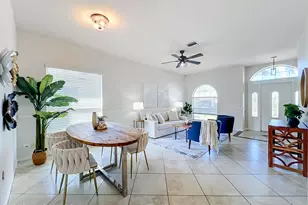 4855 Erin Ln, Melbourne, FL 32940 - Photo 12