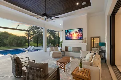1023 W Polo Grounds Drive, Vero Beach, FL 32966 - Photo 6