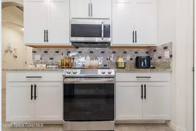 2013 Capital Drive SE, Palm Bay, FL 32909 - Photo 10
