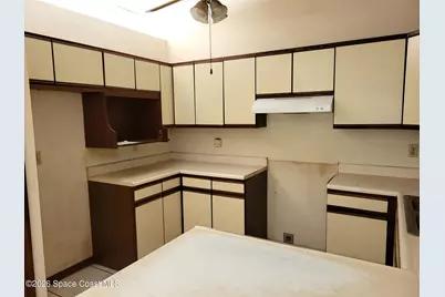 1618 NW Givens Court NW, Palm Bay, FL 32907 - Photo 6