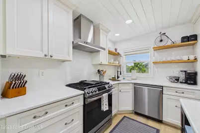 172 E Dover Street, Satellite Beach, FL 32937 - Photo 16