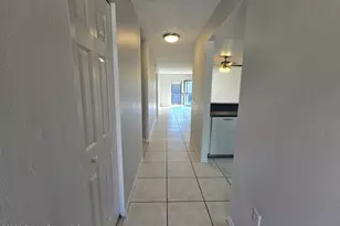 1037 Ellen Ct, Melbourne, FL 32935 - Photo 2