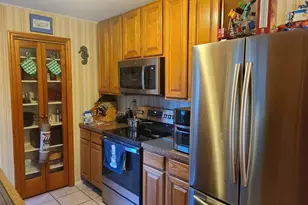 212 Gainey Ln, Melbourne, FL 32935 - Photo 2