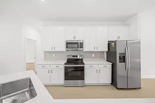 1061 Towhlen St SE, Palm Bay, FL 32909 - Photo 6