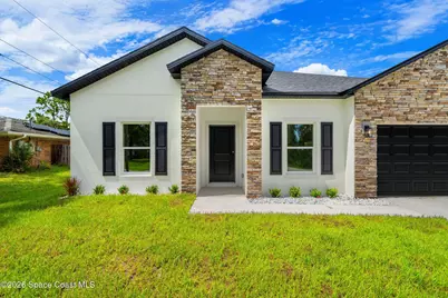 1061 Towhlen Street SE, Palm Bay, FL 32909 - Photo 2