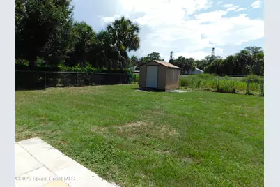 9896 Pine Street, Sebastian, FL 32976 - Photo 14