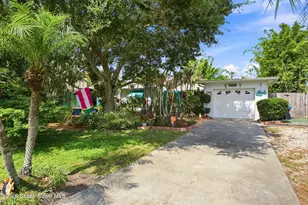 2202 Hyde Pkwy, Melbourne, FL 32901 - Photo 1
