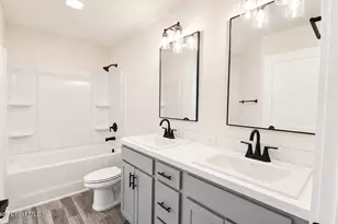 980 Hanson Ave SW, Palm Bay, FL 32908 - Photo 10
